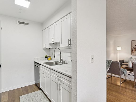 4th image of 16225 NE 12th Ct APT F74
