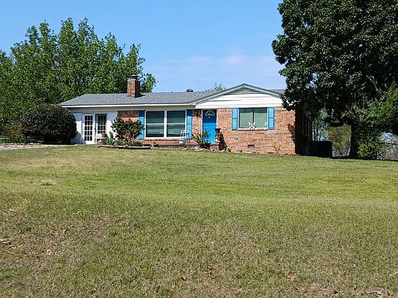 2nd image of 784 Albright Rd