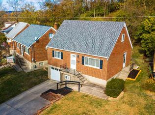 27 W Crescent Ave, Newport, KY 41071