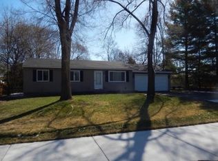 6746 John R Rd, Troy, MI 48085