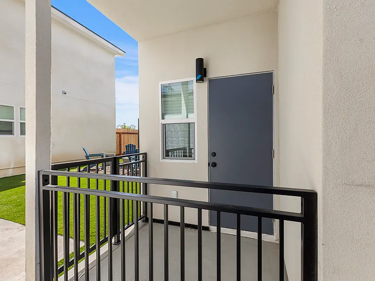 6409 Richard St — Photo 34