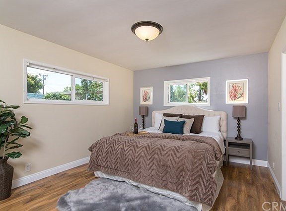 2nd image of 1476 Lincoln Ave