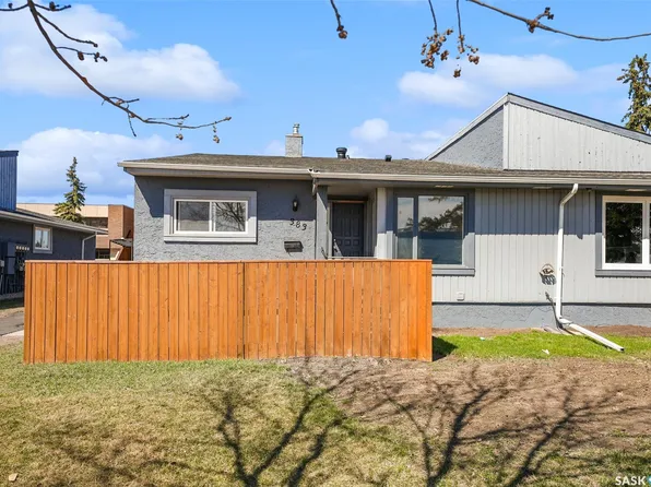 383 FINES Drive, Regina, SK S4N 5T3