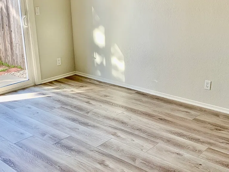 Fair Oaks Garden Apartments — Photo 6