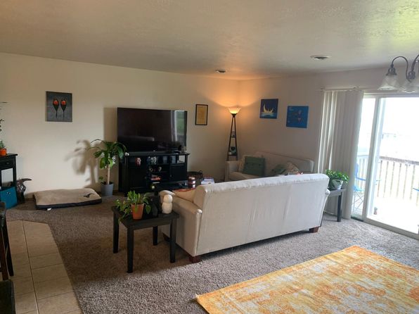 500 W Acres Dr #6