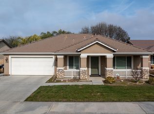 828 W Reese Ct, Visalia, CA 93277