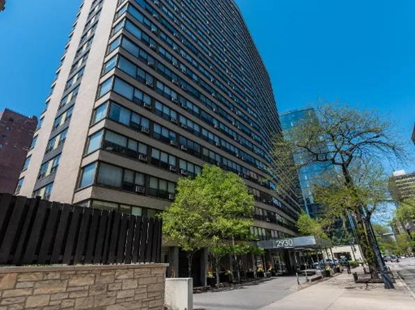 2930 N Sheridan Rd APT 206, Chicago, IL 60657