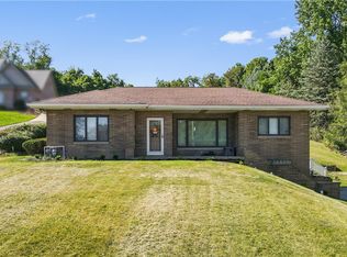 1059 Rostraver Rd, Belle Vernon, PA 15012