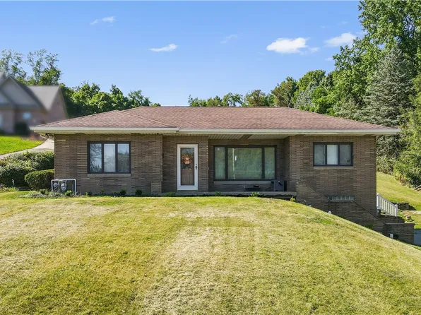 1059 Rostraver Rd, Belle Vernon, PA 15012