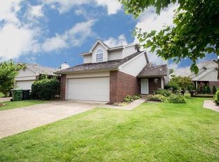 5 W La Quinta Ct, Rogers, AR 72758