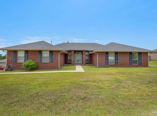 1568 Hollow Point Dr, Cantonment, FL 32533