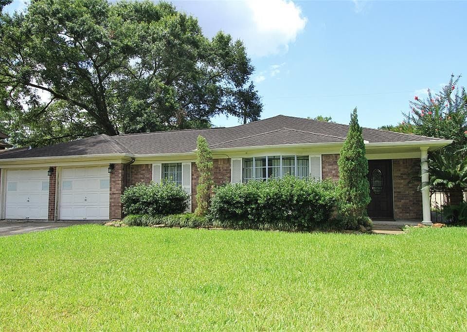 1st image of 9957 Camay Dr