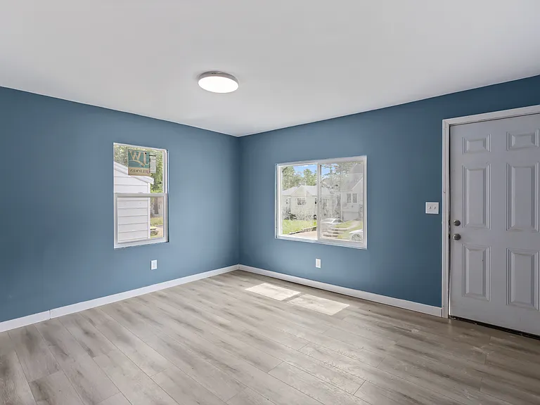 7533 Calvin Ave — Photo 7