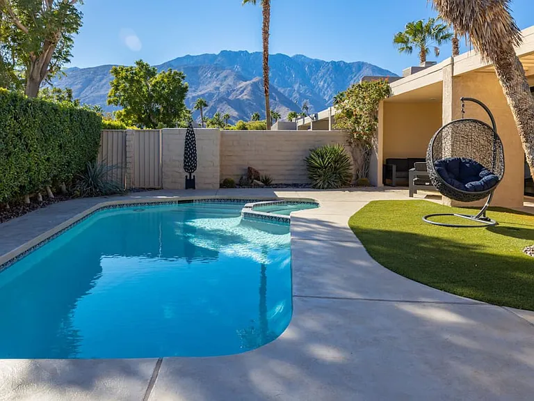 Sundance Cir W — Photo 45