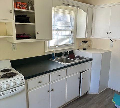 3rd image of 187 Cedar Creek Rd