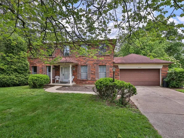 8747 Tanagerwoods Dr, Cincinnati, OH 45249