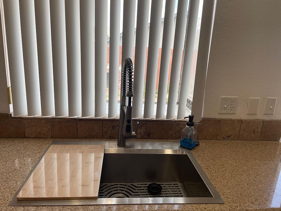 13778 Mount Baldy Way, Victorville, CA 92392 Zillow