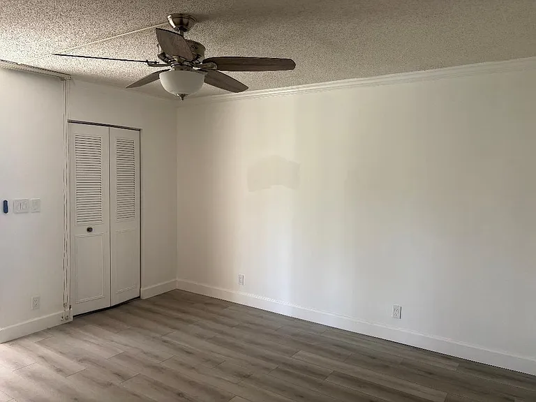 357 N Rock Island Rd #306 — Photo 12