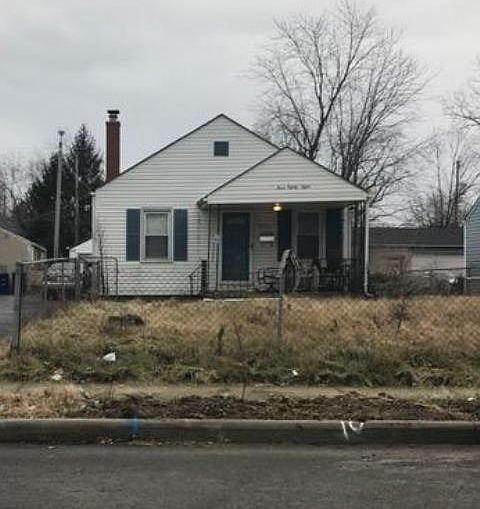 1st image of 2388 Bancroft St