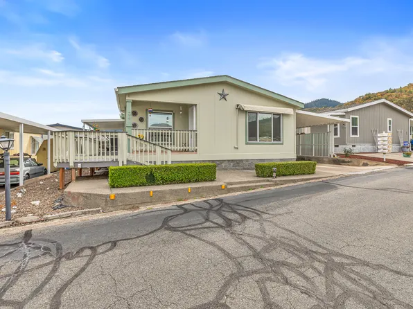 8401 Old Stage Rd Unit 34, Central Point, OR 97502