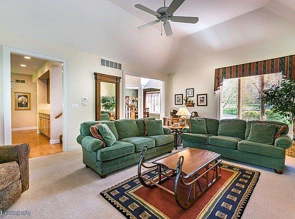 5th image of 1240 Chadwick Ln