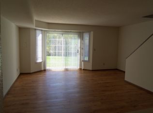 13115 58th Ave N APT B, Minneapolis, MN 55442