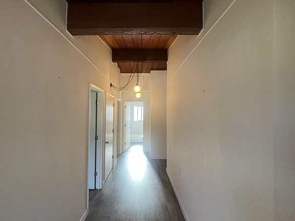 2nd image of 342 Mariposa St #2