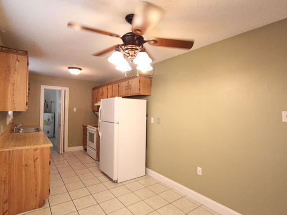 5th image of 317 Cypress Village Dr