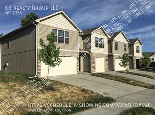 1419 NE Mary Ct, Grain Valley, MO 64029