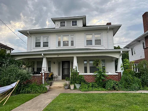 253 Riverview Dr #1 Photo 1
