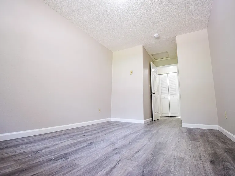3930 SW Plum St #1-3-8 — Photo 12