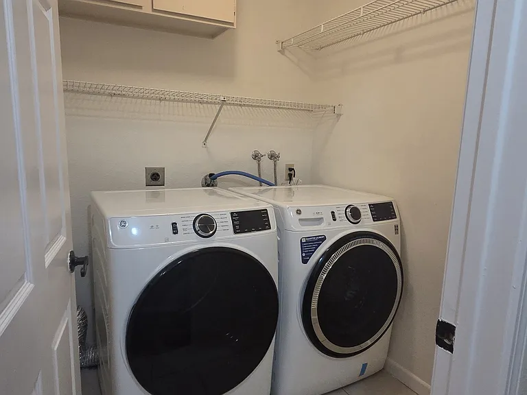 7492 Seabluff Dr #107 — Photo 33