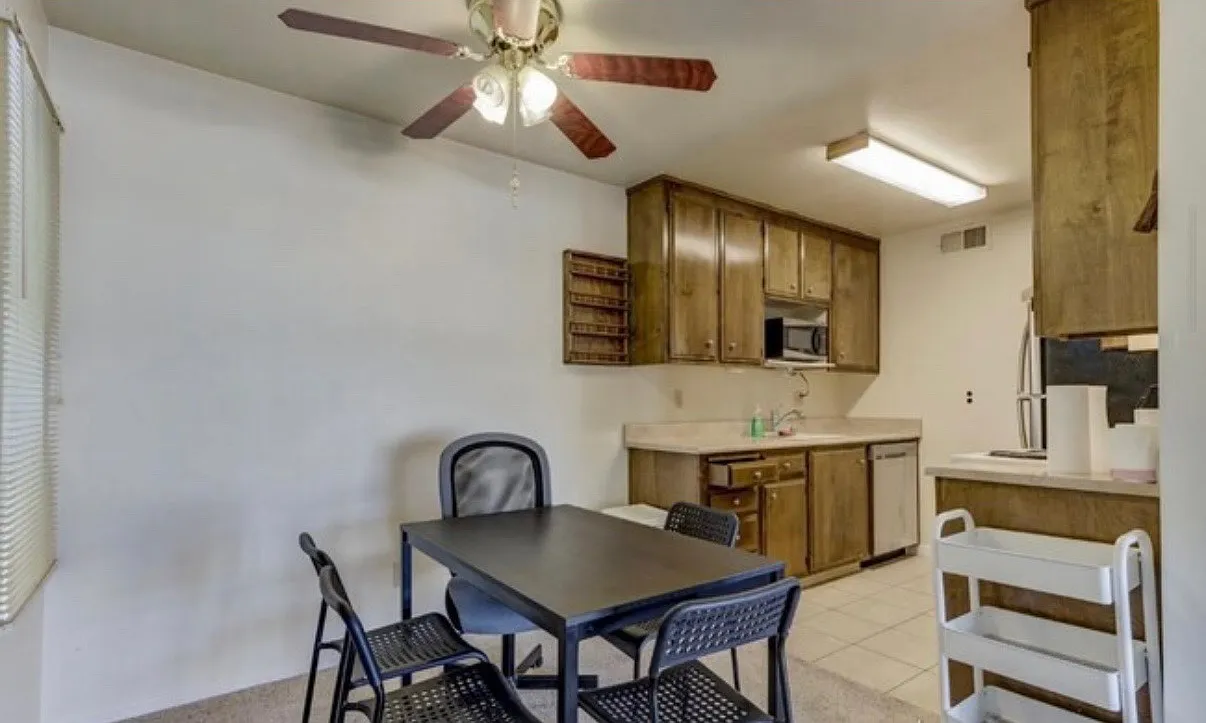 1 bed, 658 sqft, $2,000 — Photo 2
