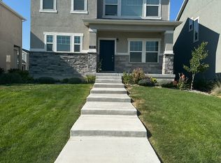 2215 W Bluebird Dr, Ogden, UT 84401