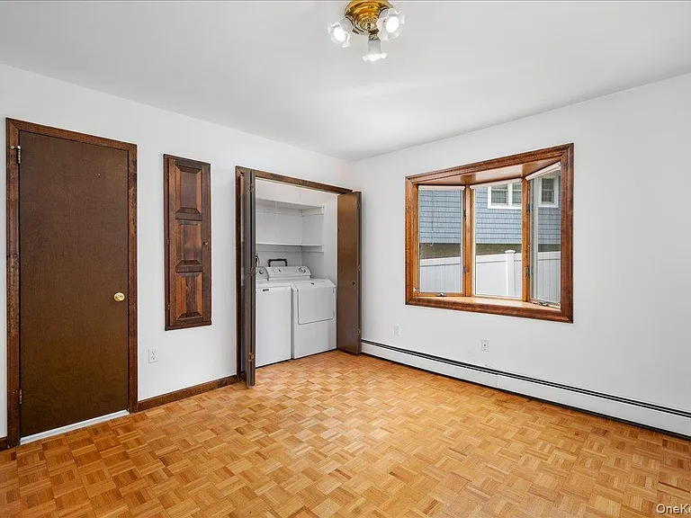 7 Shaw Ln — Photo 12