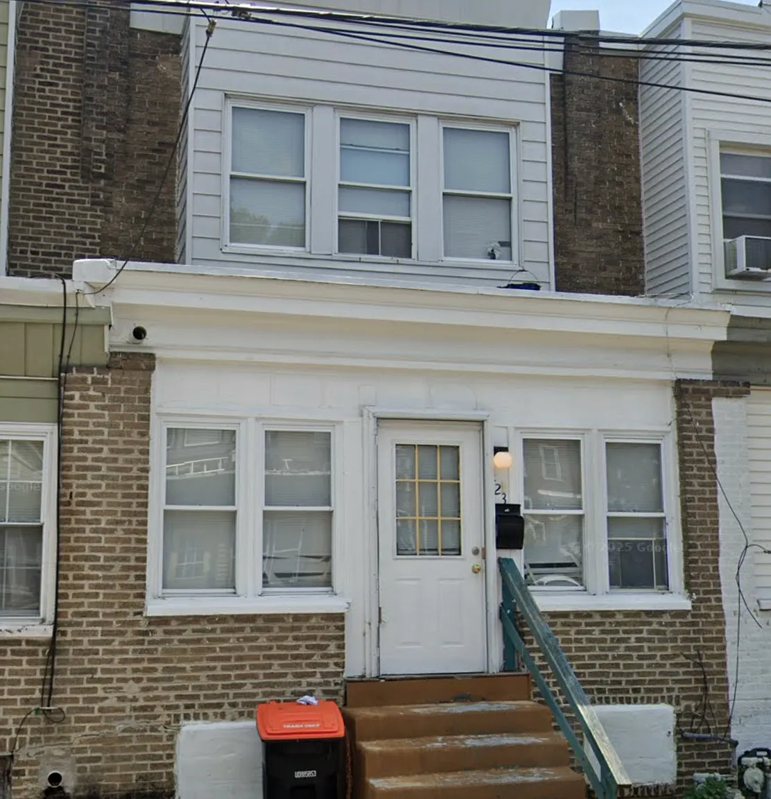 3 bed, 1312 sqft, $1,600 — Photo 1