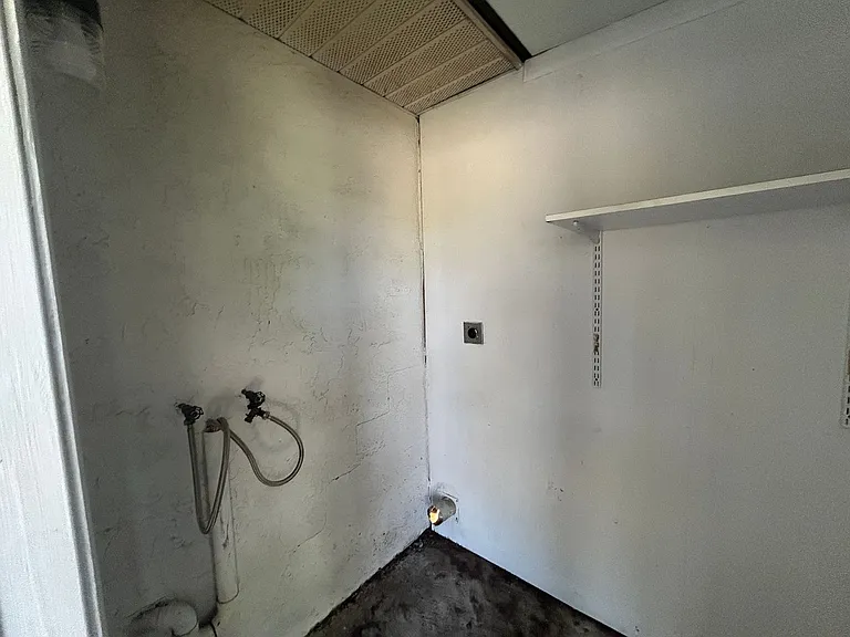 17382 W Carnegie Cir — Photo 18