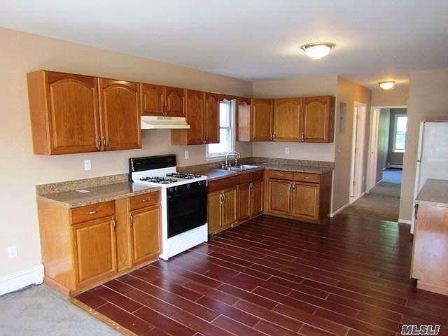 1st image of 8526 241st St