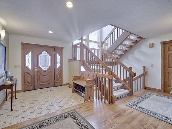 5th image of 3560 Handley Ave