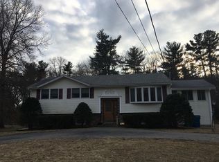 29 Whittier Rd, Billerica, MA 01821