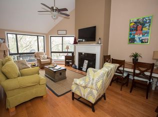 210 Little Oak Dr, Folly Beach, SC 29439