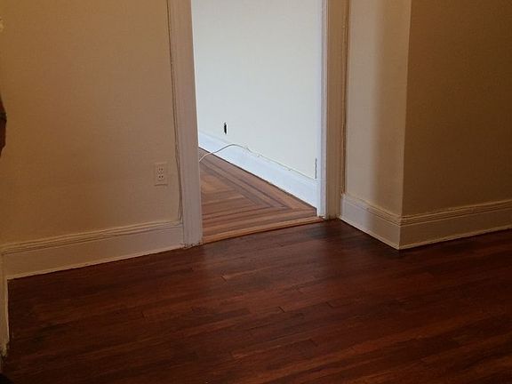 3rd image of 3818 23rd Ave APT D4