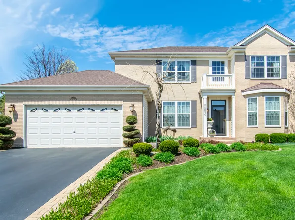 25230 W Trelliage Ave, Plainfield, IL 60585