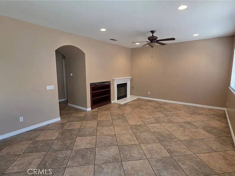 12432 Celebration Dr — Photo 9
