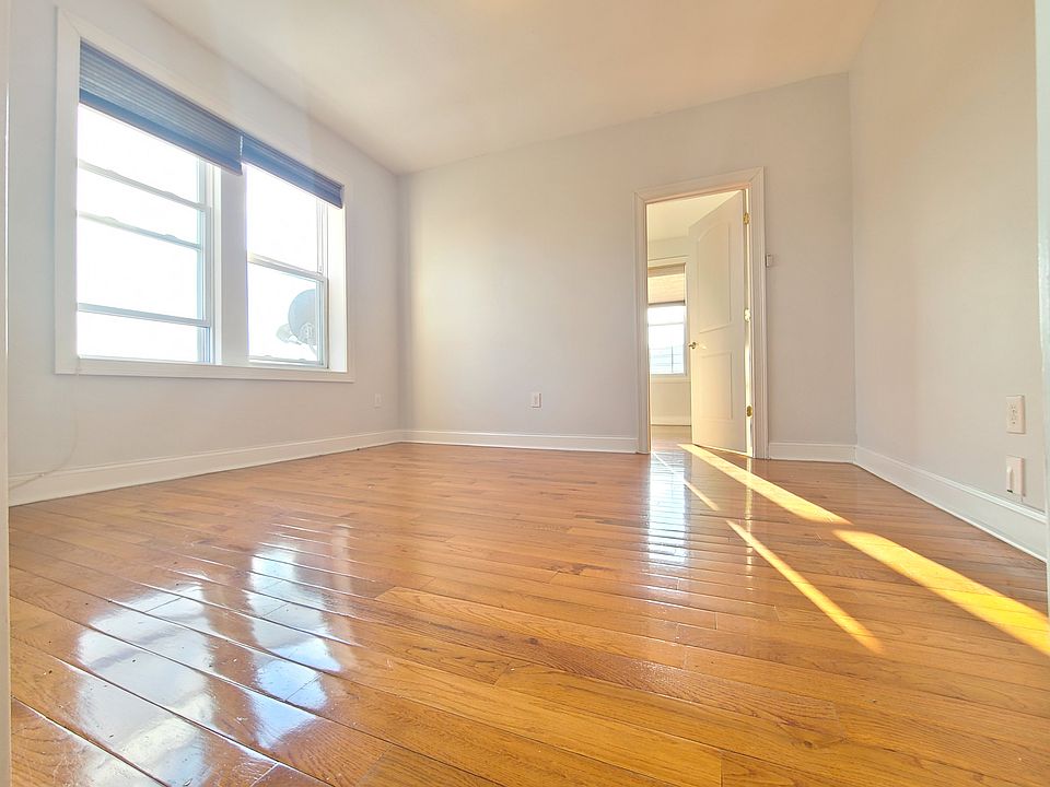 2nd image of 5105 Hudson Ave #44E
