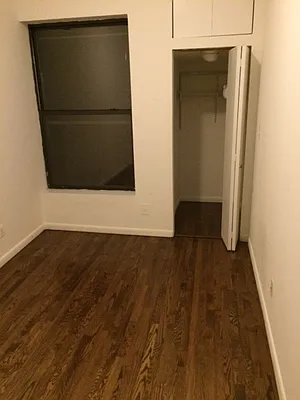 Rented by Eric Goodman Realty Corp | media 8