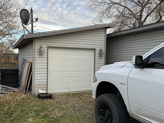 3rd image of 314 Baker Dr