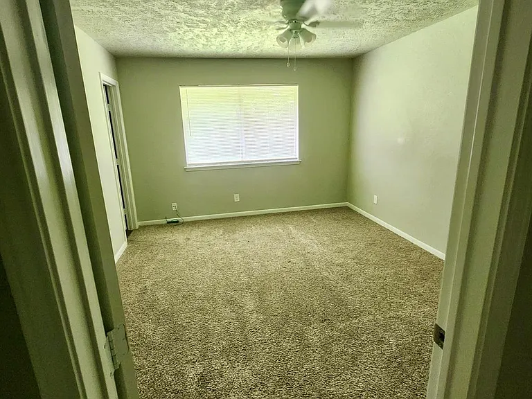 3860 Jasmine Dr — Photo 4