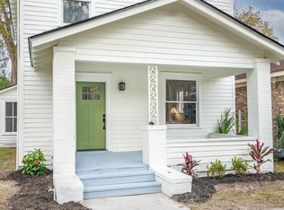 1008 E Waldburg St, Savannah, GA 31401