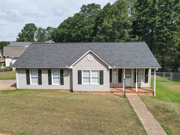 314 Brianna Dr, Boiling Springs, SC 29316
